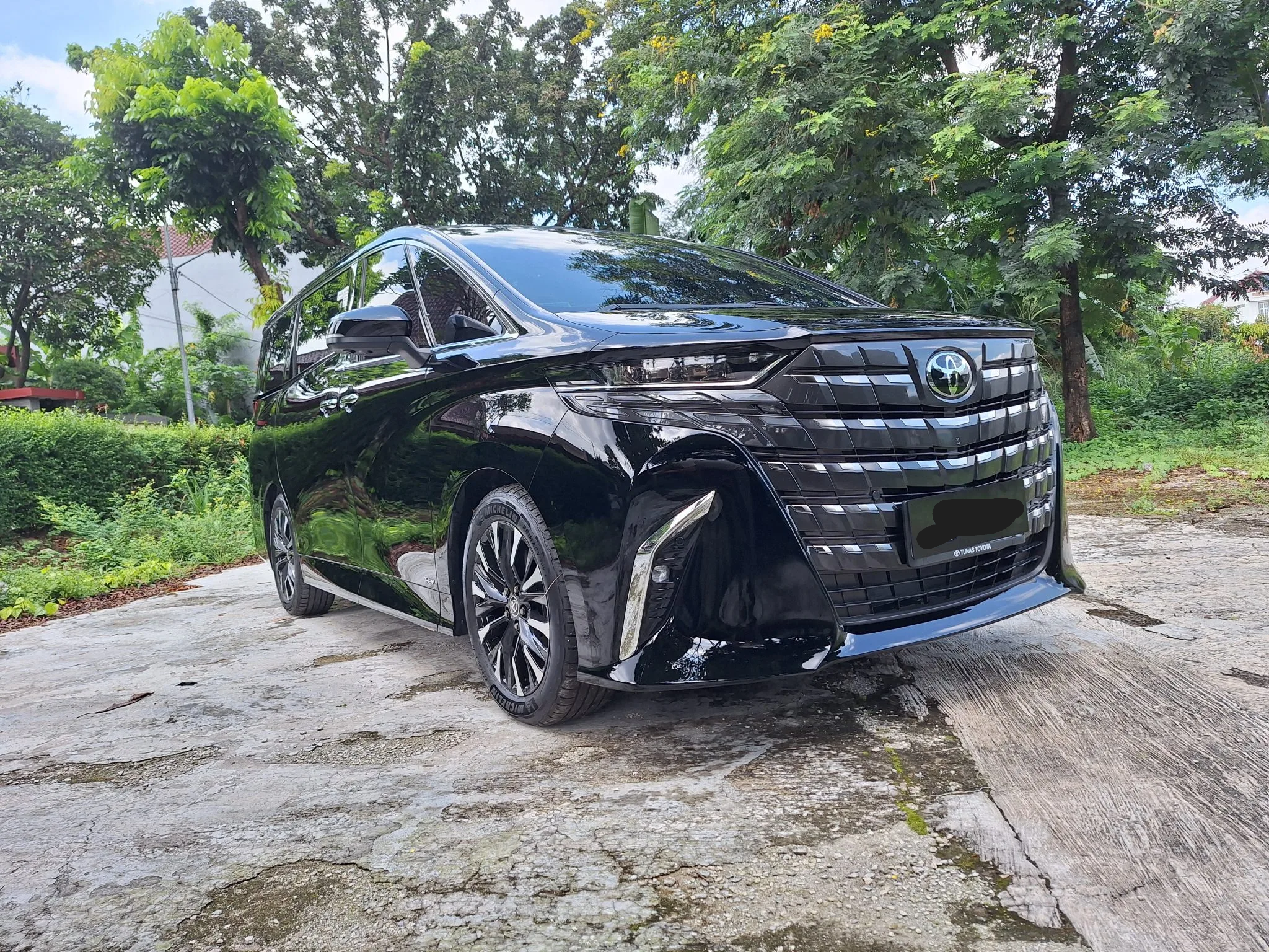 Toyota Alphard Gen 4 Hybrid
